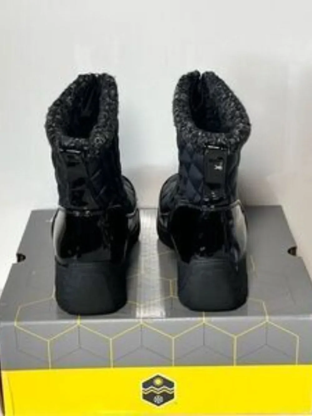 Khombu Megan Waterproof Front-Zip Winter Boots